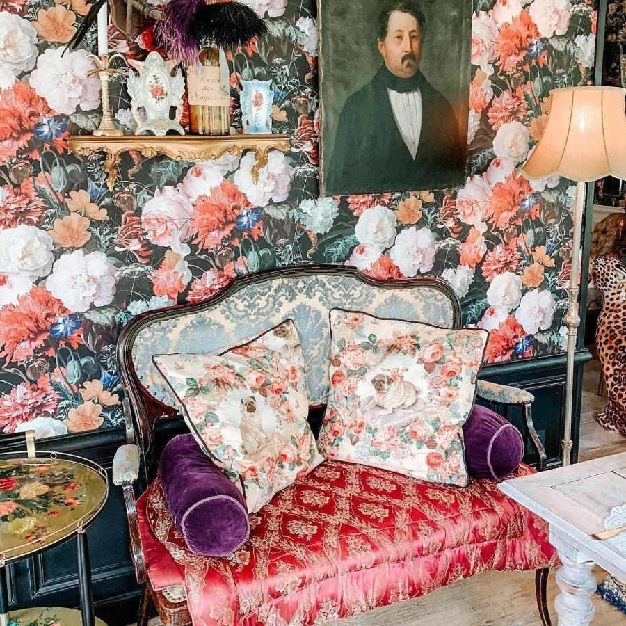 Bed and Breakfast Un Parfum De Violette Fourneville Exterior foto