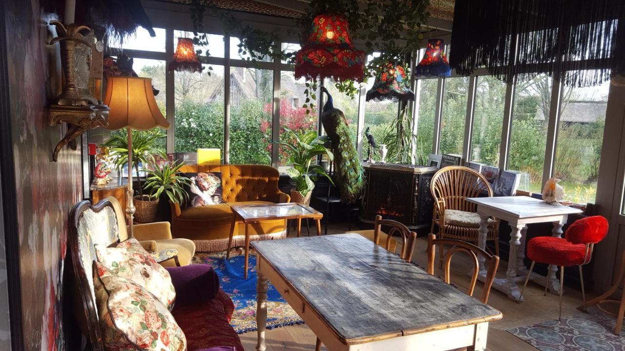 Bed and Breakfast Un Parfum De Violette Fourneville Exterior foto